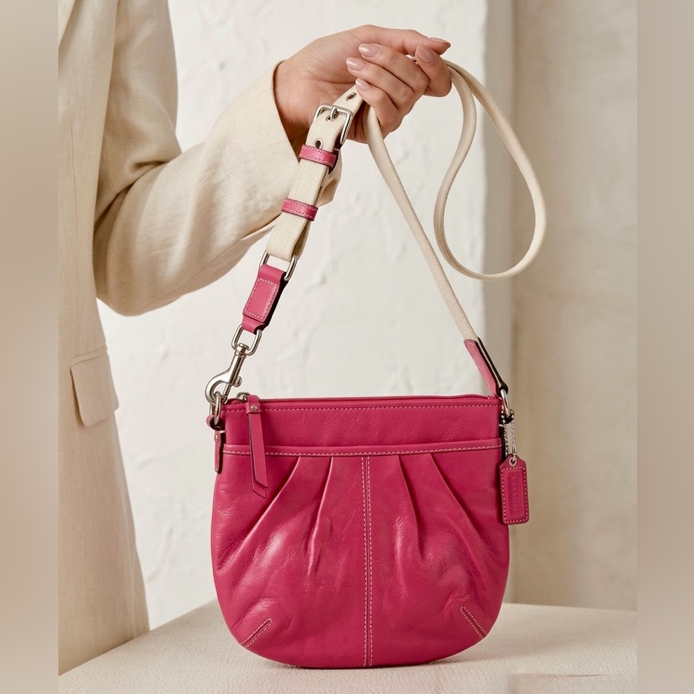 COACH Soho Vintage Pleated Leather Crossbody Bag Pink Y2K 2000s Rare Designer